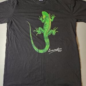 Black Iguana Graphic T-Shirt